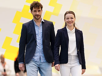 WU Endless Opportunities Querformat