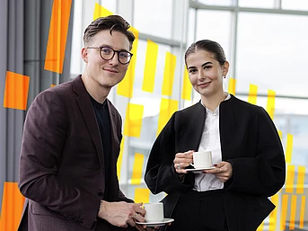 WU Meeting new People Querformat