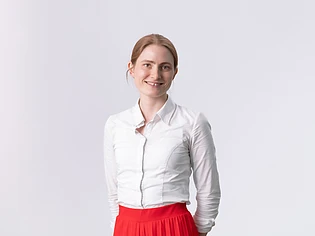 Claudia Schmid